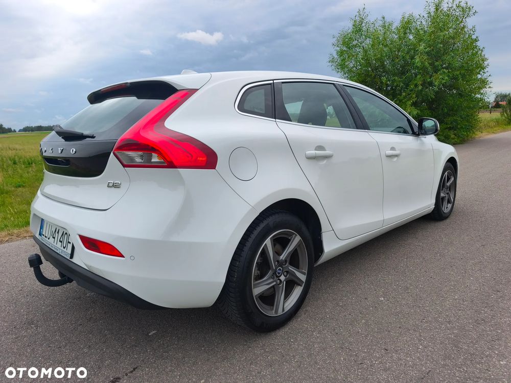 Volvo V40 D2 Momentum - 5