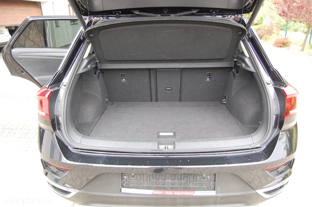 Volkswagen T-Roc - 33