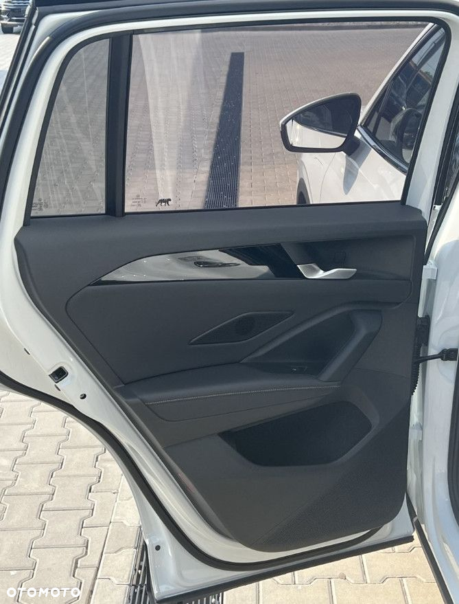 Volkswagen Tiguan 1.5 eHybrid PHEV Elegance DSG - 15