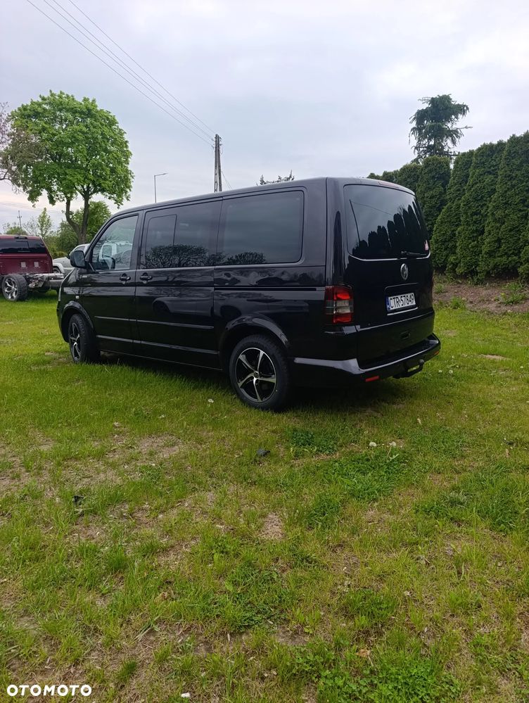 Volkswagen Multivan - 9