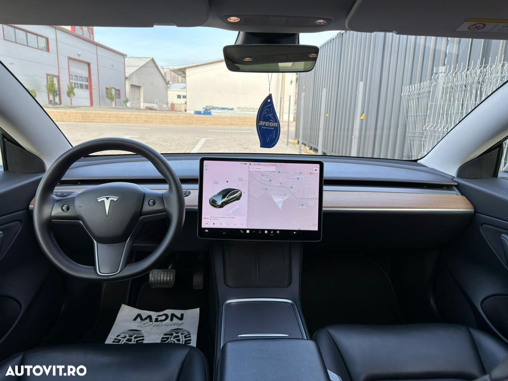Tesla Model 3 Langstreckenbatterie Allradantrieb Dual Motor - 14