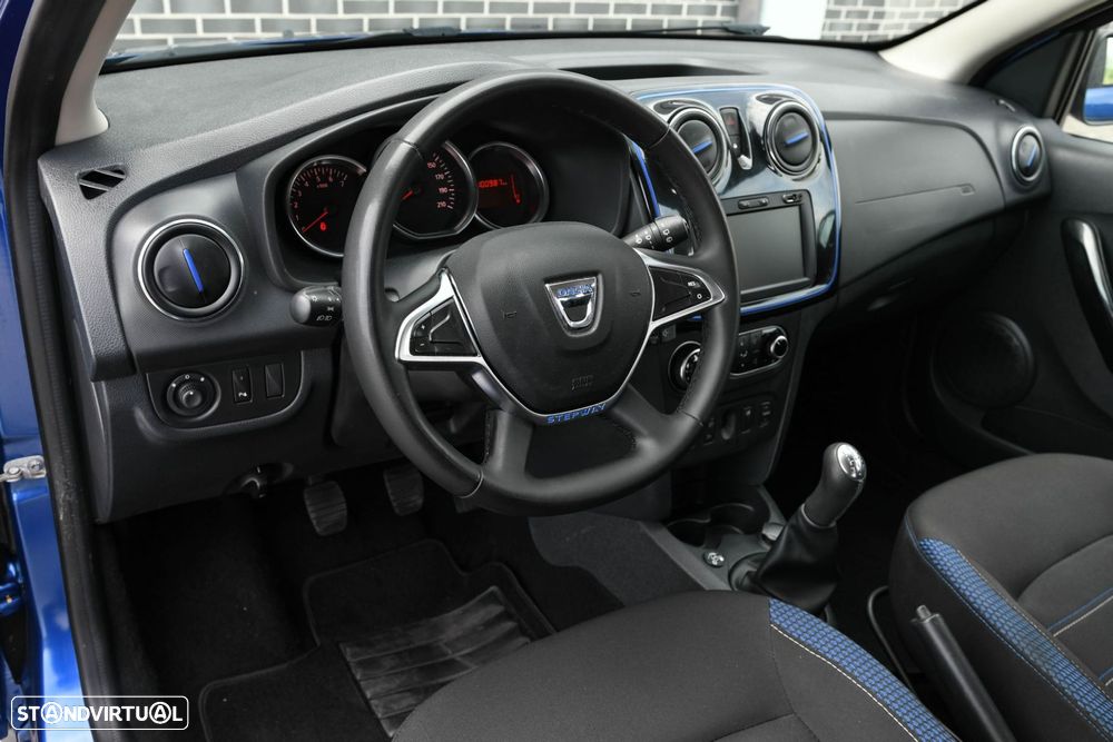 Dacia Sandero - 6