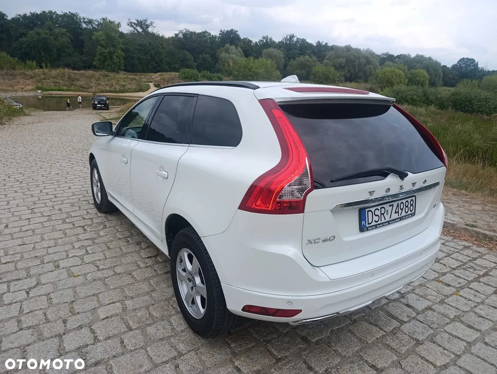 Volvo XC 60 - 6