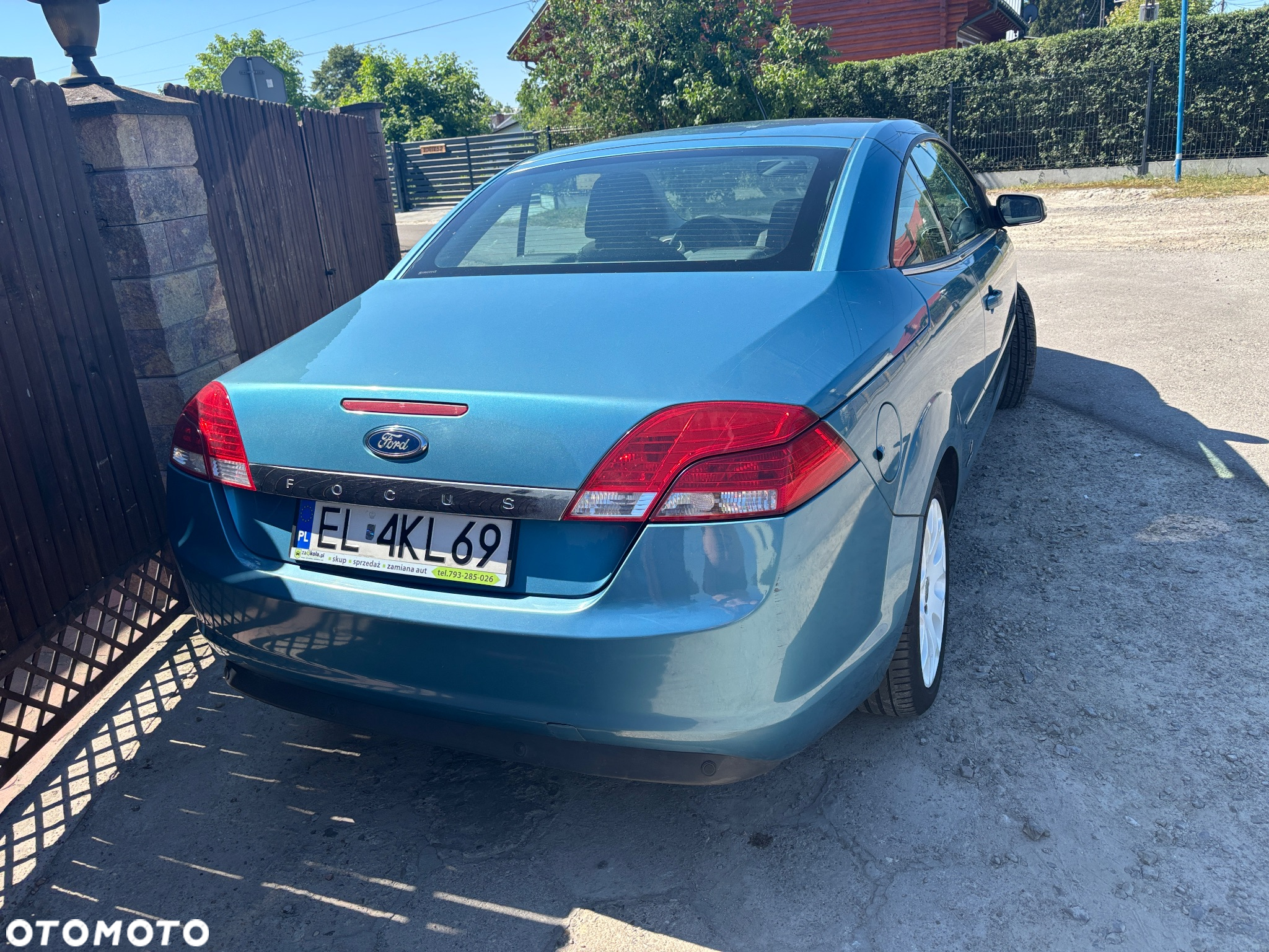 Ford Focus Coupe-Cabriolet 2.0 16V Blue Magic - 7