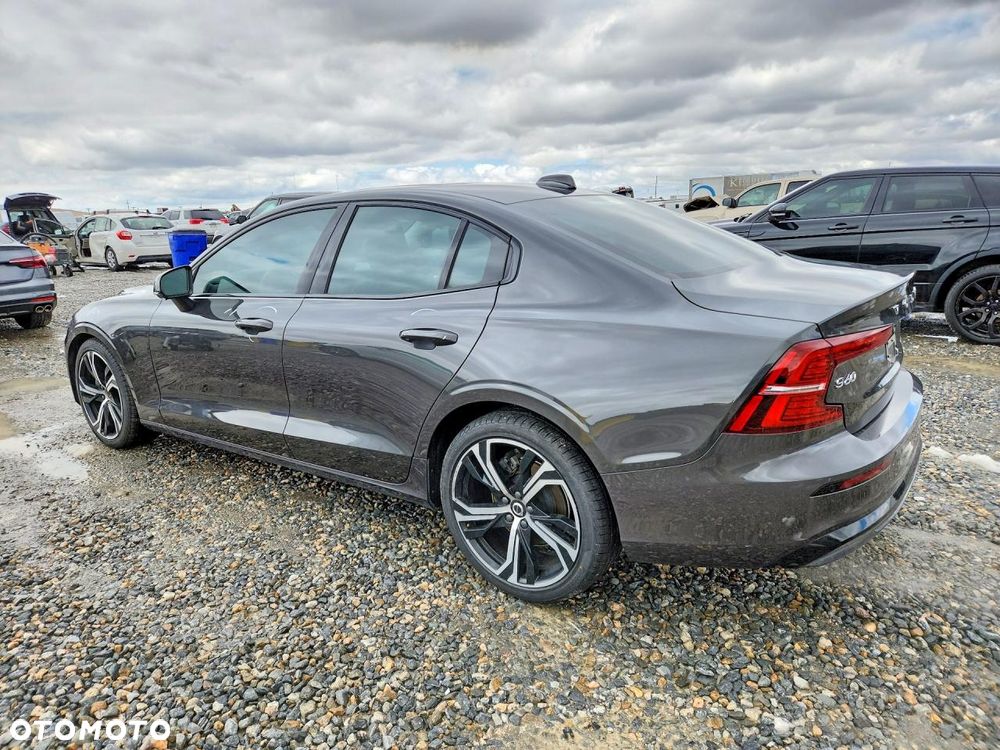 Volvo S60 - 3