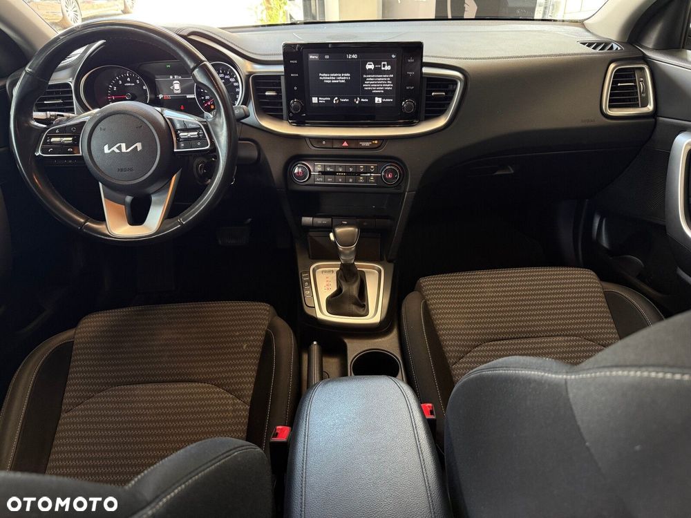Kia XCeed - 17