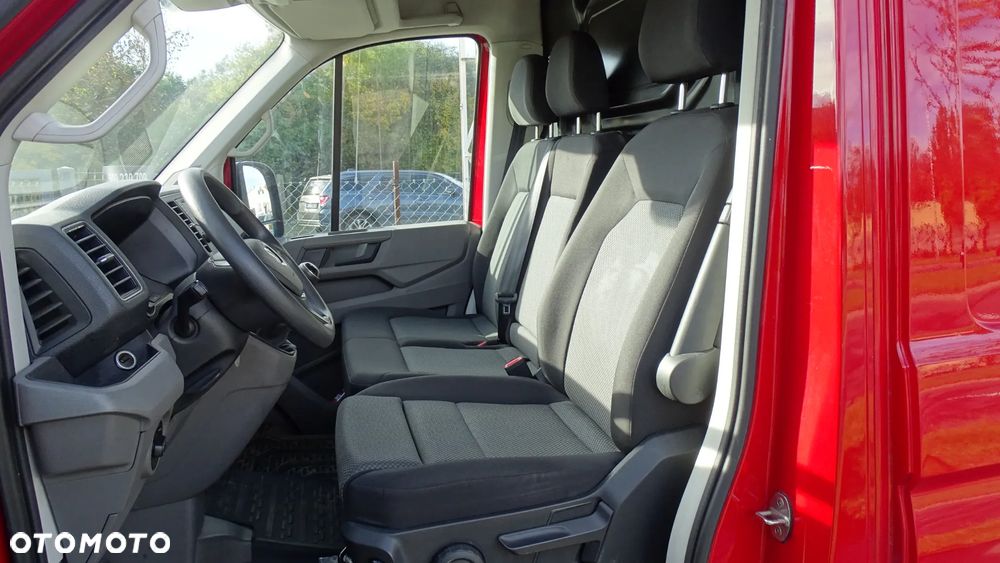 Volkswagen Crafter - 11