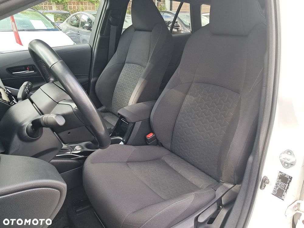 Suzuki Swace 1.8 Hybrid Premium Plus CVT - 11