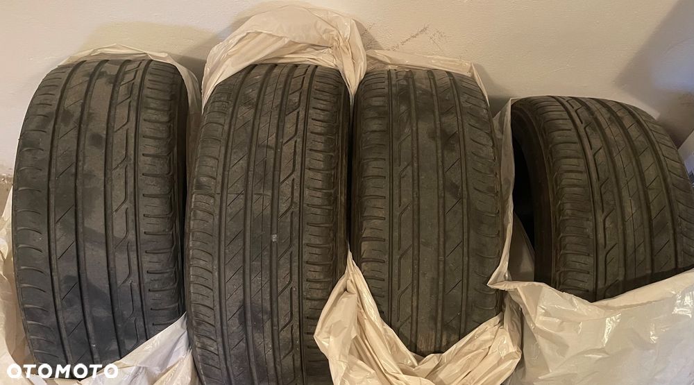 Volkswagen T-Roc - 29