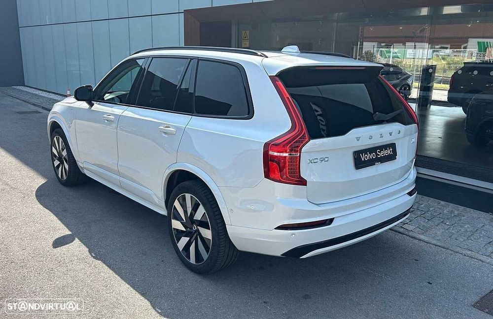 Volvo XC 90 - 8