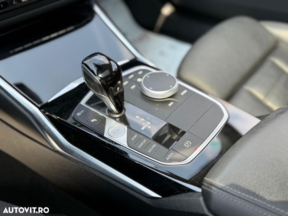 BMW Seria 3 320d xDrive Aut. Luxury Line - 17