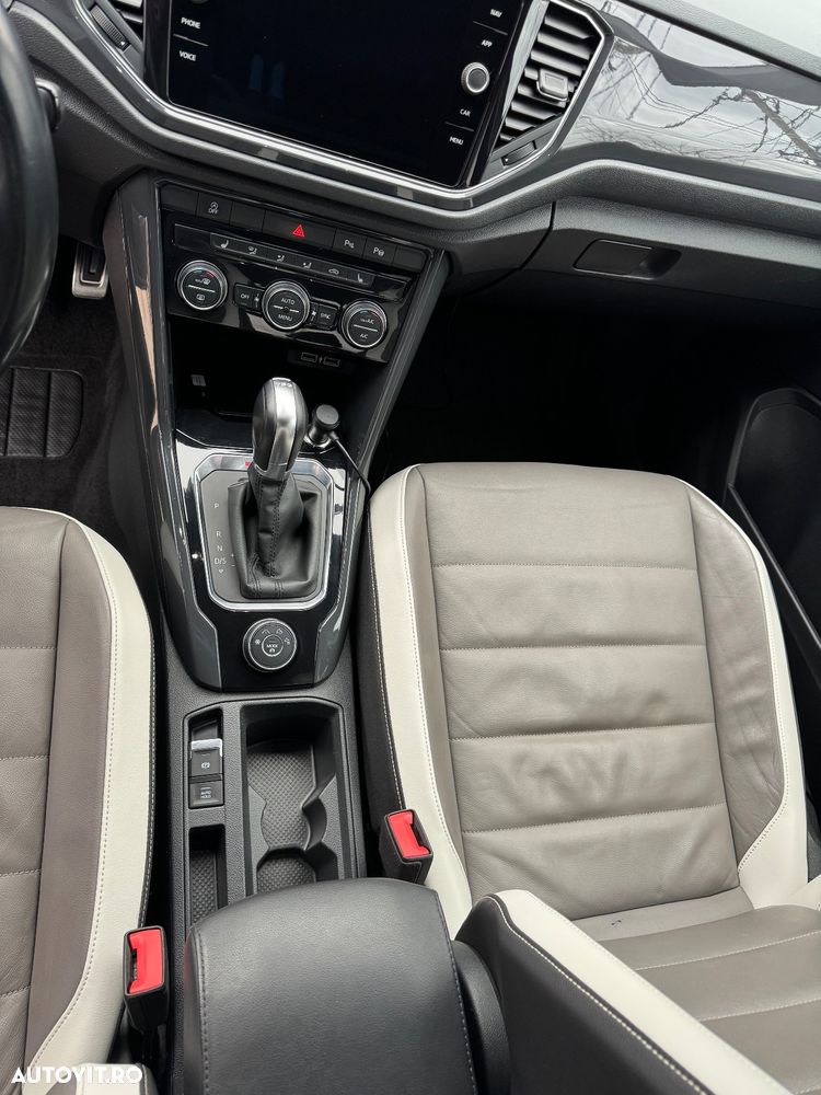 Volkswagen T-Roc - 3