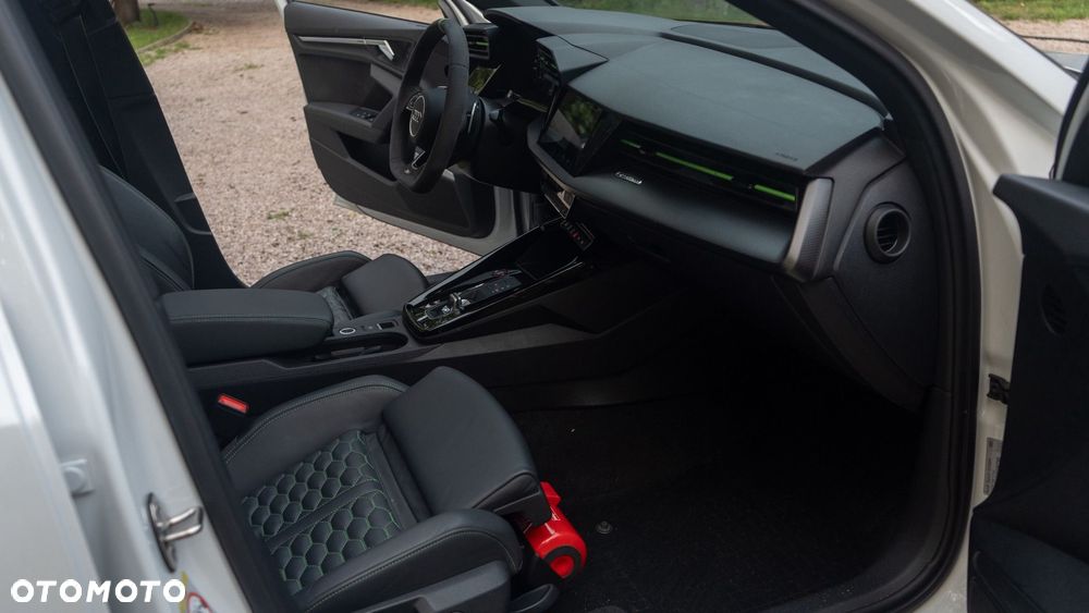 Audi RS3 Sportback - 13