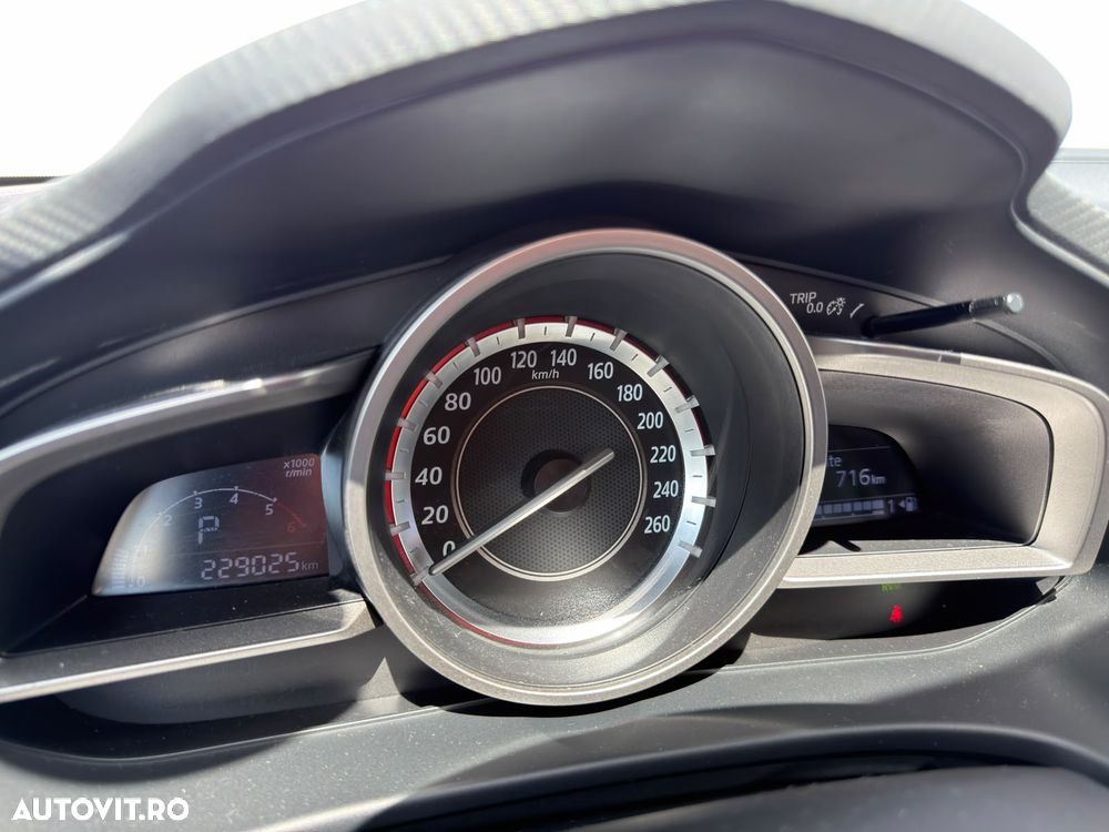 Mazda 3 SKYACTIV-D 150 Automatik Sports-Line - 14