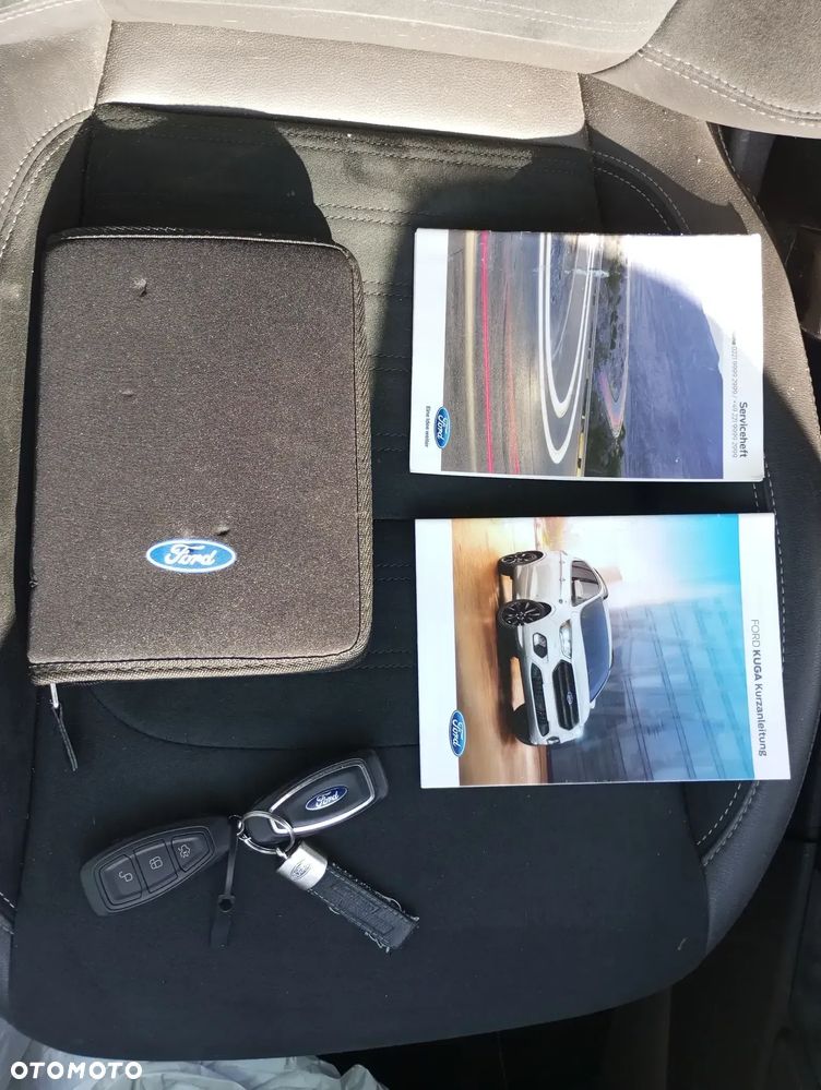 Ford Kuga 2.0 TDCi AWD ST-Line - 27