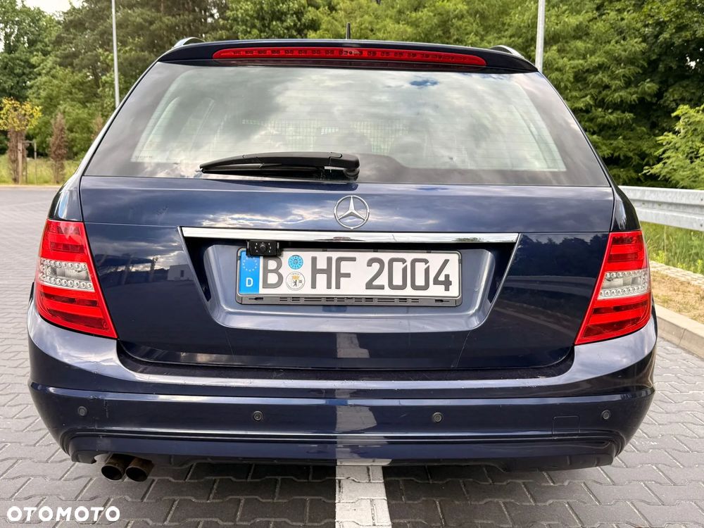 Mercedes-Benz Klasa C 180 BlueEFFICIENCY 7G-TRONIC Elegance - 6