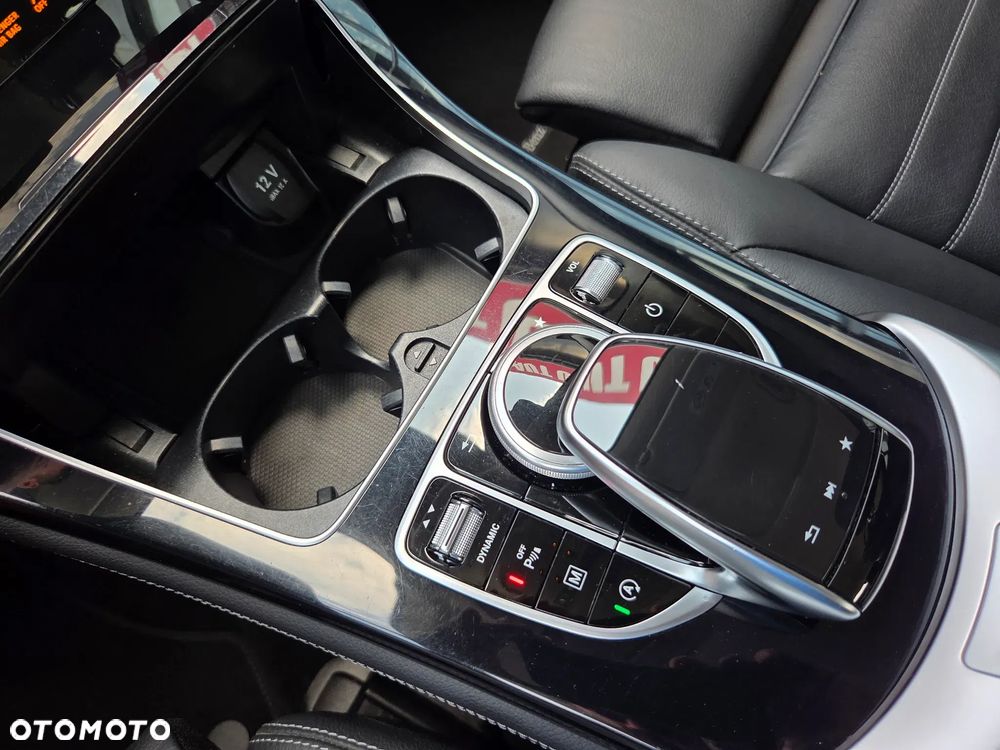 Mercedes-Benz GLC 250 4Matic 9G-TRONIC - 26