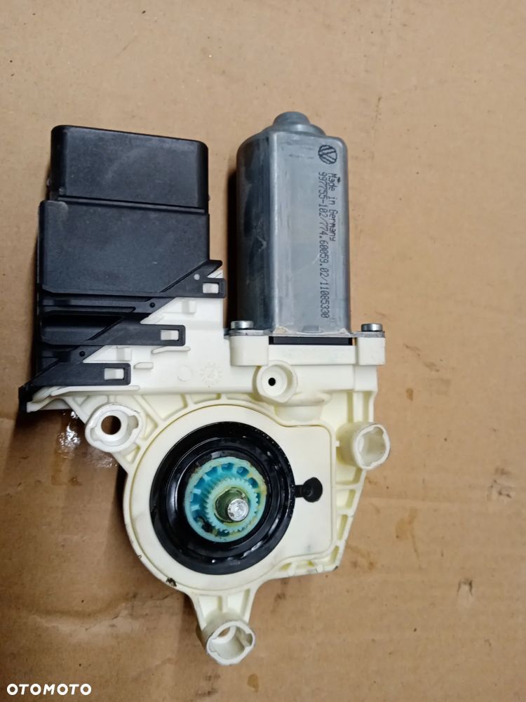 Silniczek szyby prawy tył tylny VW Passat B6 3C9959704 - 2