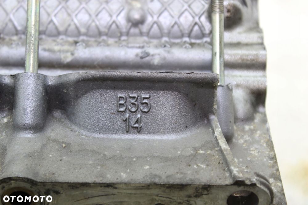 BMW E38 E39 735I 535I M62TU V8 GŁOWICA SILNIKA PRAWA 1745453 WAŁKI - 10