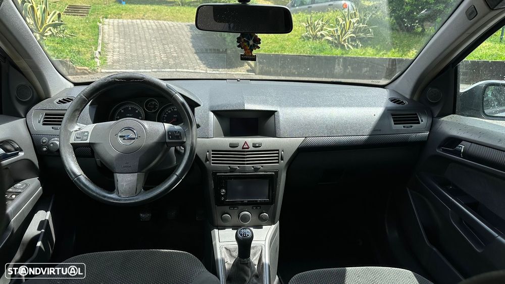Opel Astra ver-1-7-cdti-elegance - 5