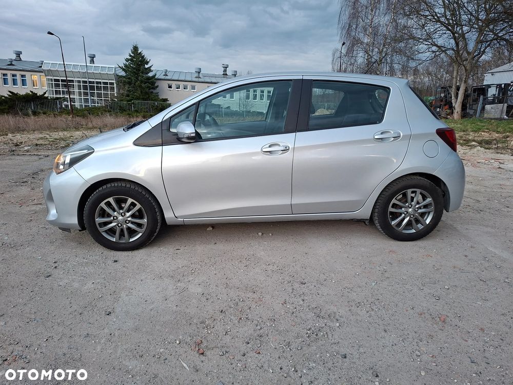 Toyota Yaris - 5