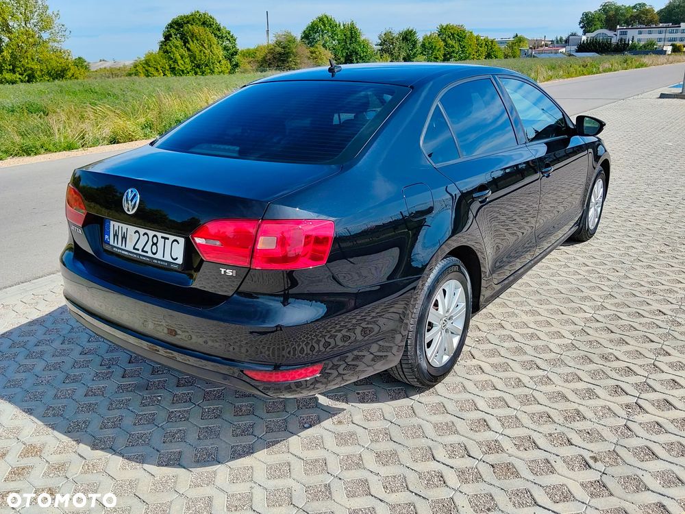 Volkswagen Jetta 1.4 TSI Comfortline - 9