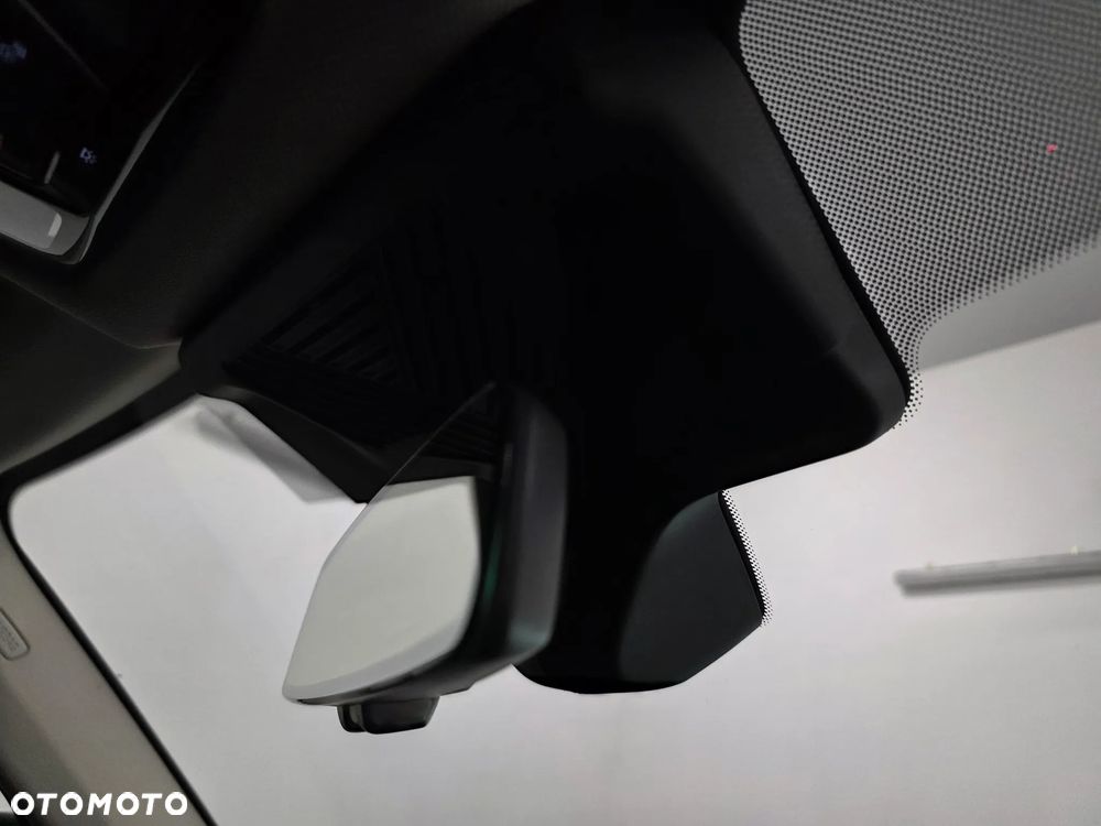 BMW X1 sDrive18d xLine sport - 29
