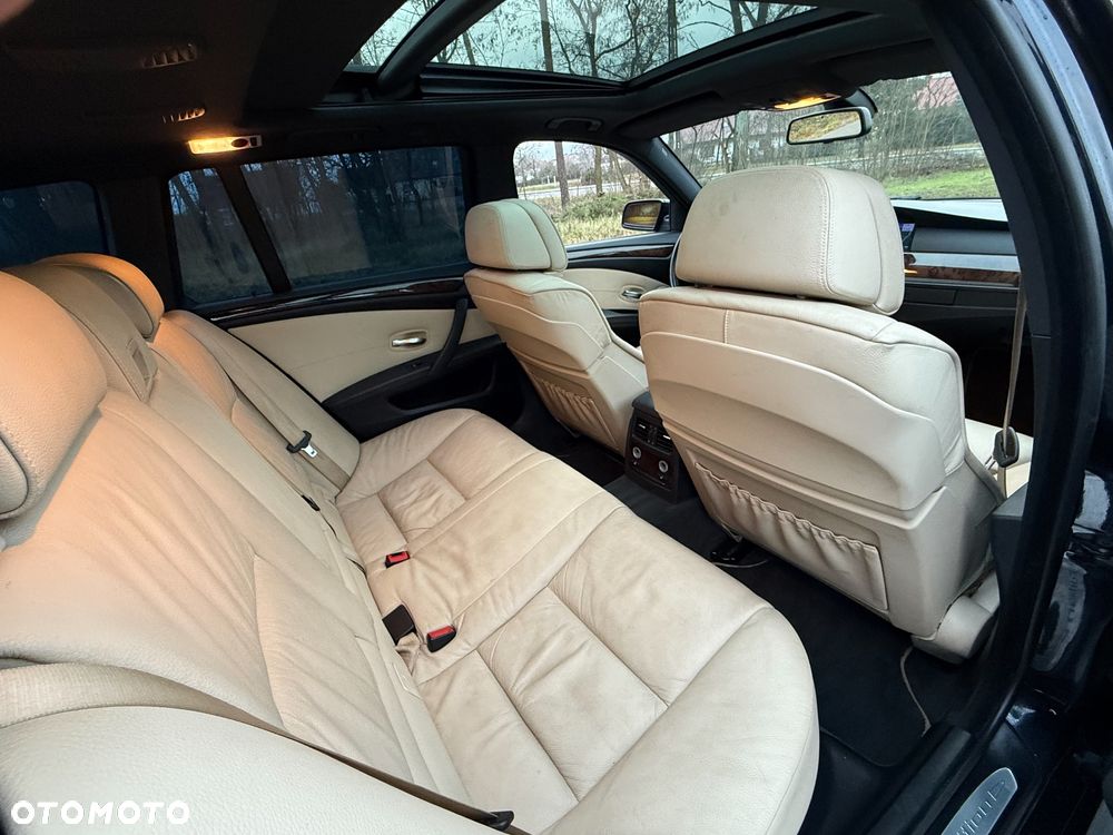 BMW Seria 5 - 29