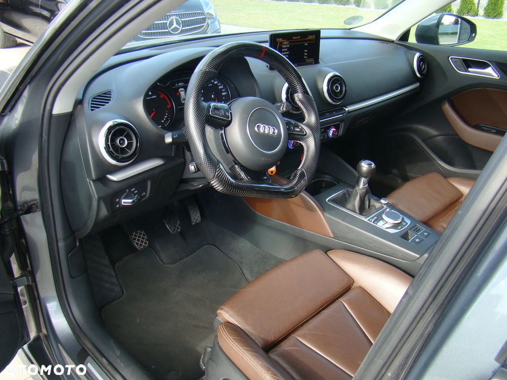 Audi A3 Sportback 2.0 TDI (clean diesel) S line Sportpaket - 24