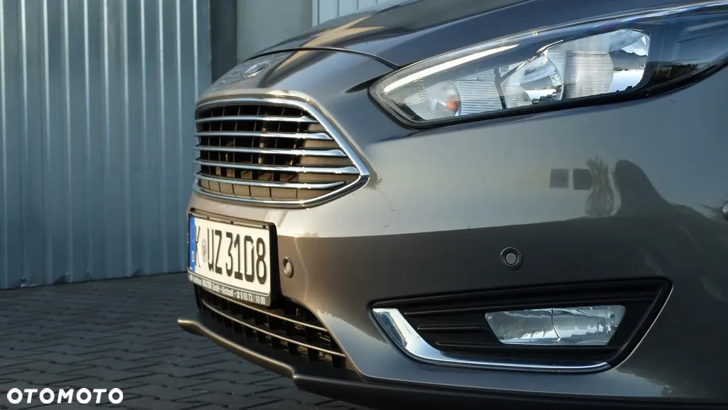 Ford Focus Turnier 1.5 EcoBoost Start-Stopp-System ACTIVE VIGNALE - 37