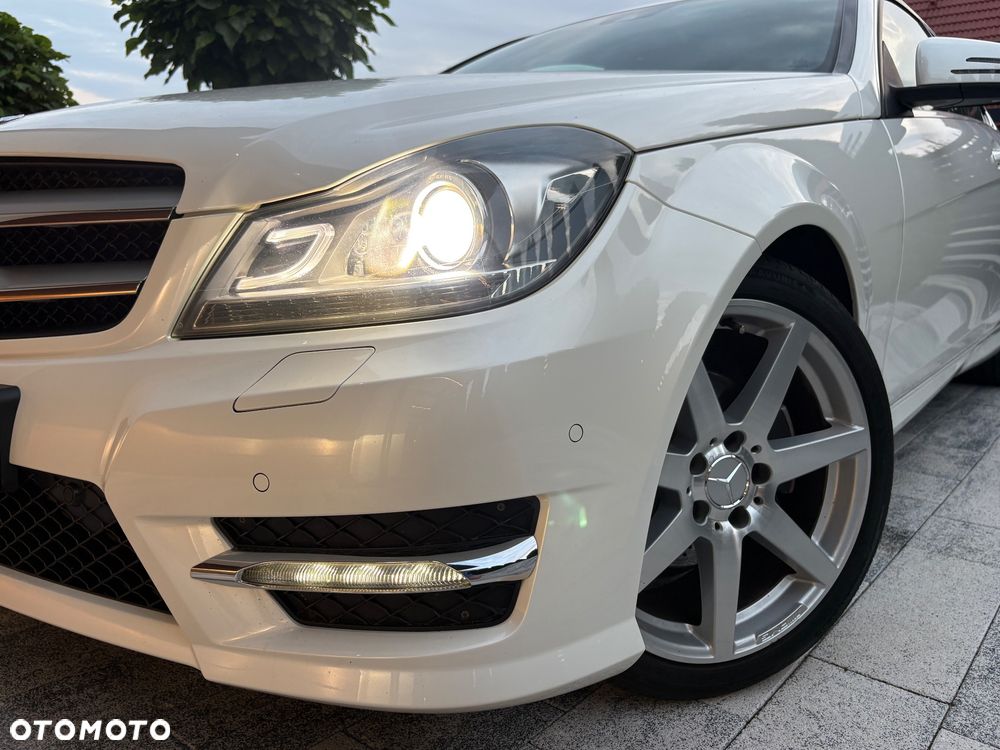 Mercedes-Benz Klasa C 180 (BlueEFFICIENCY) 7G-TRONIC - 24
