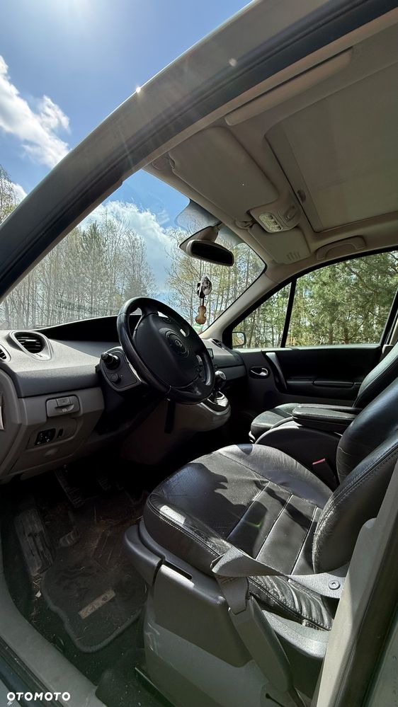 Renault Scenic 2.0T Luxe Privilege - 13