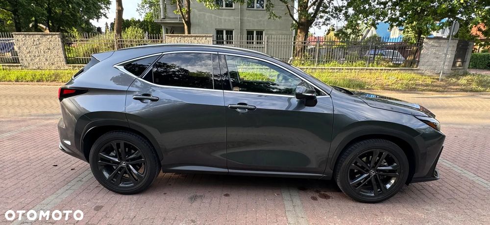 Lexus NX 350h Prestige AWD - 4