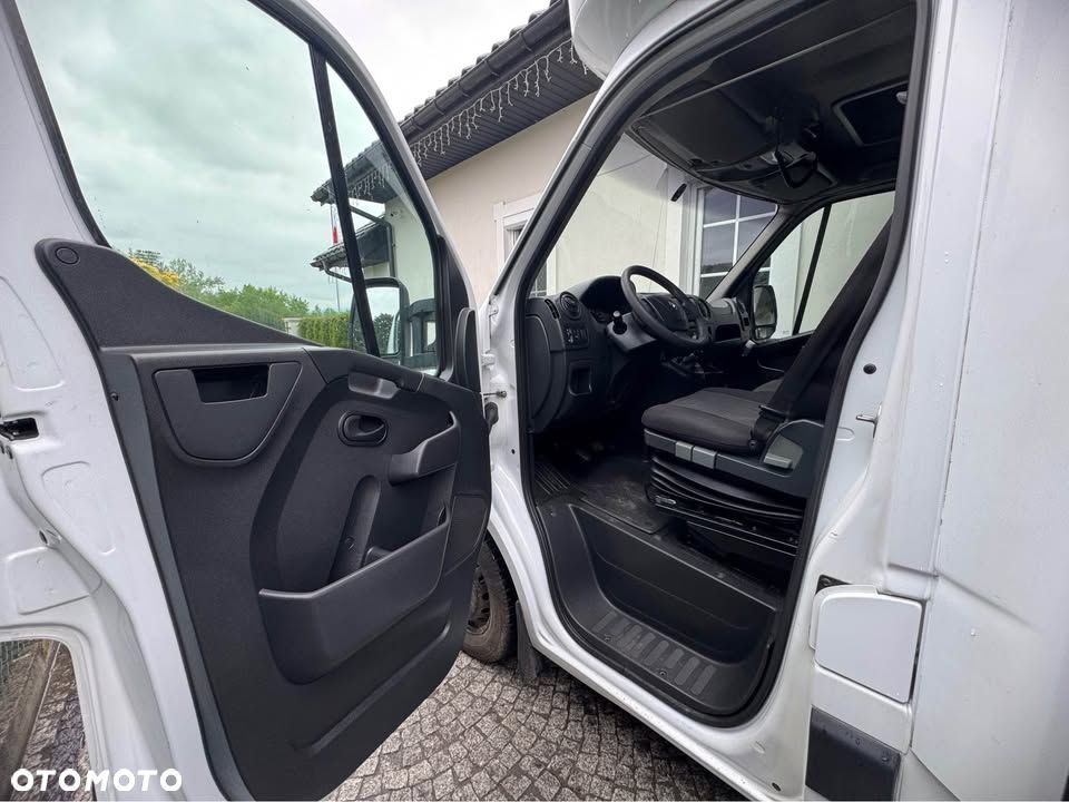 Renault Master - 3