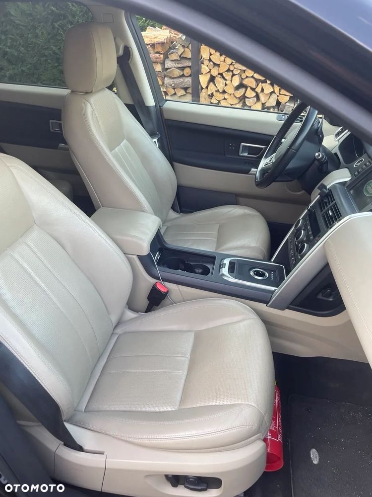 Land Rover Discovery Sport - 5