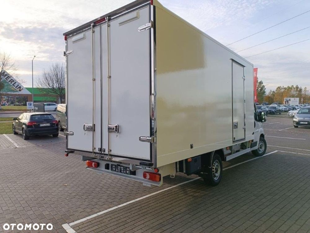 Opel Movano - 6