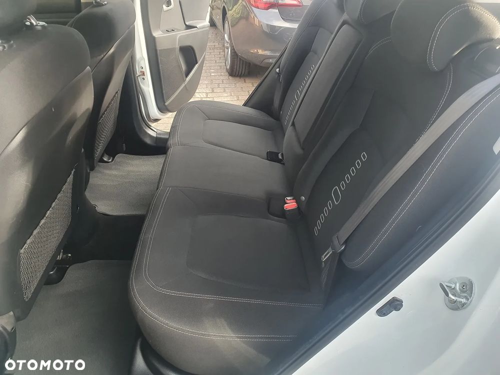 Kia Sportage 1.6 GDI M 2WD - 21