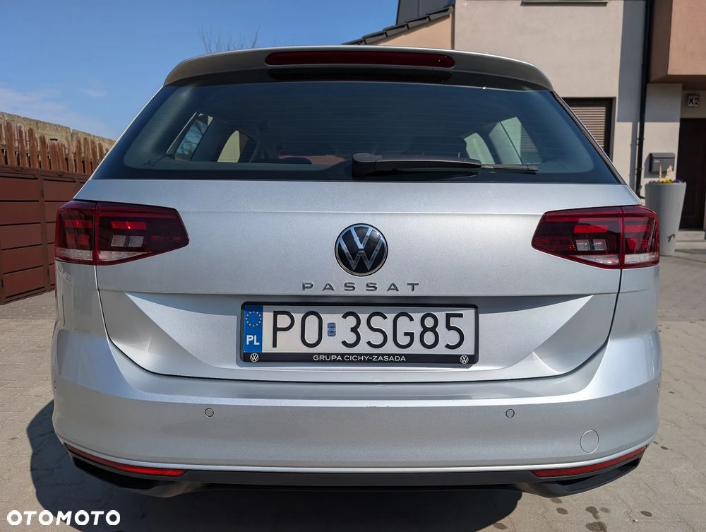 Volkswagen Passat - 6