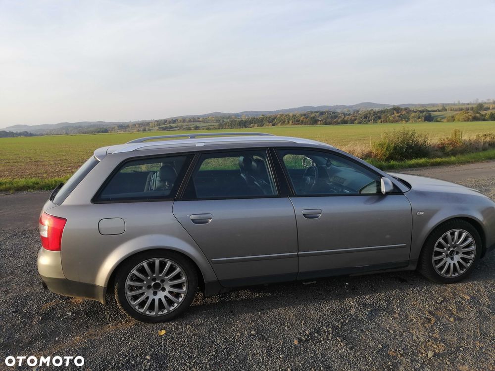 Audi A4 Avant 2003 photo 4