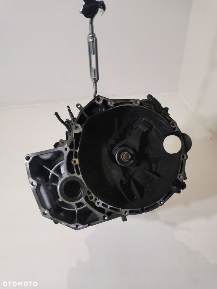 SKRZYNIA BIEGÓW NISSAN X-TRAIL T30 2.2 DCI 8H5 - 5