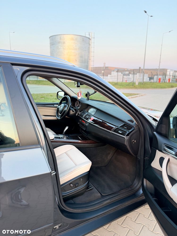BMW X5 3.0d xDrive - 9