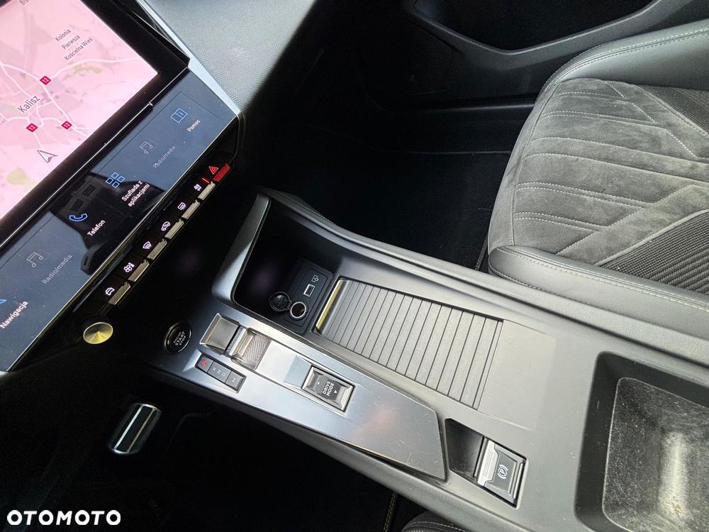 Peugeot 308 1.2 PureTech GT Pack S&S EAT8 - 32