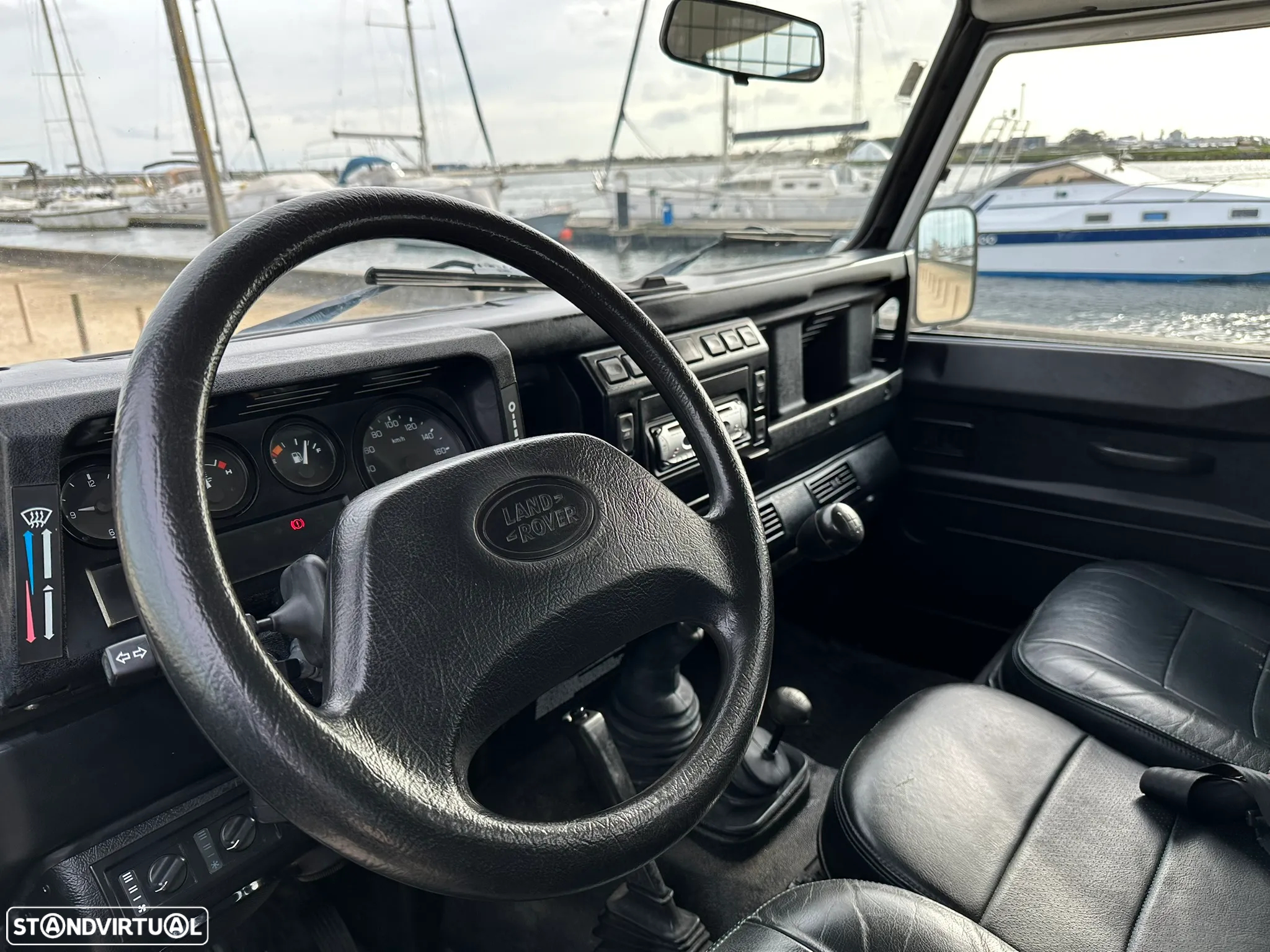Land Rover Defender 90 SW 2.5 Td5 SE - 21