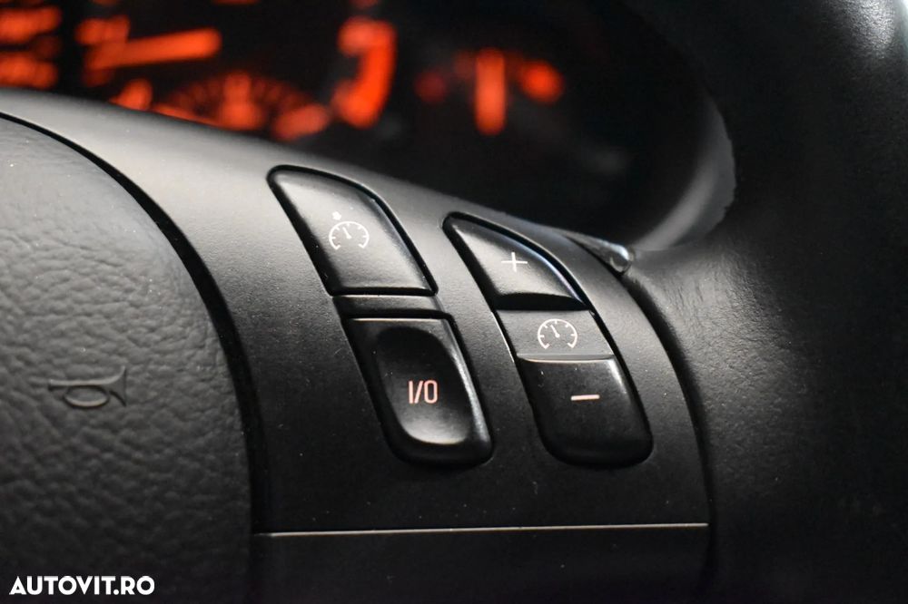 BMW Seria 3 325 Ci Aut. - 19
