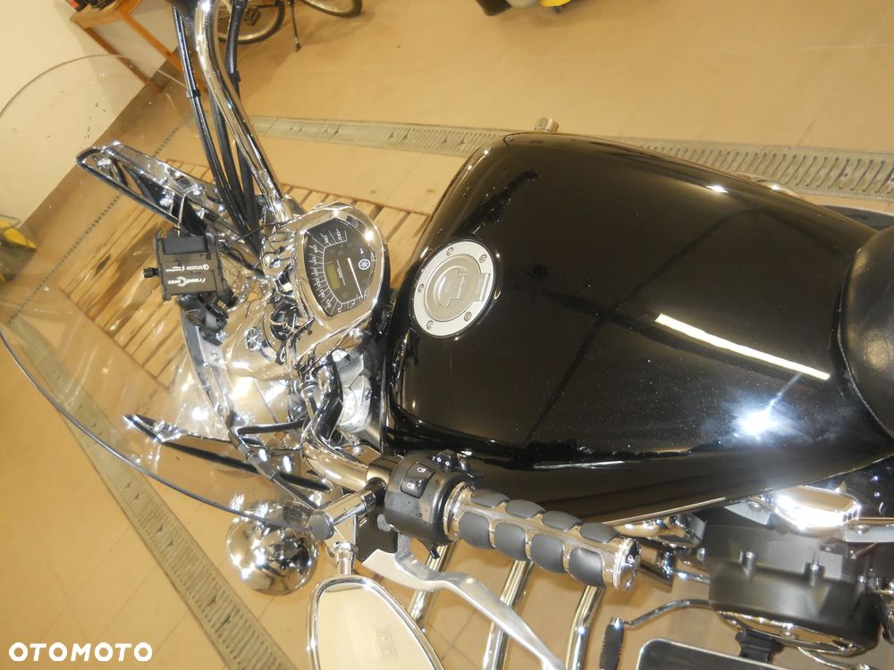Yamaha XVS - 10