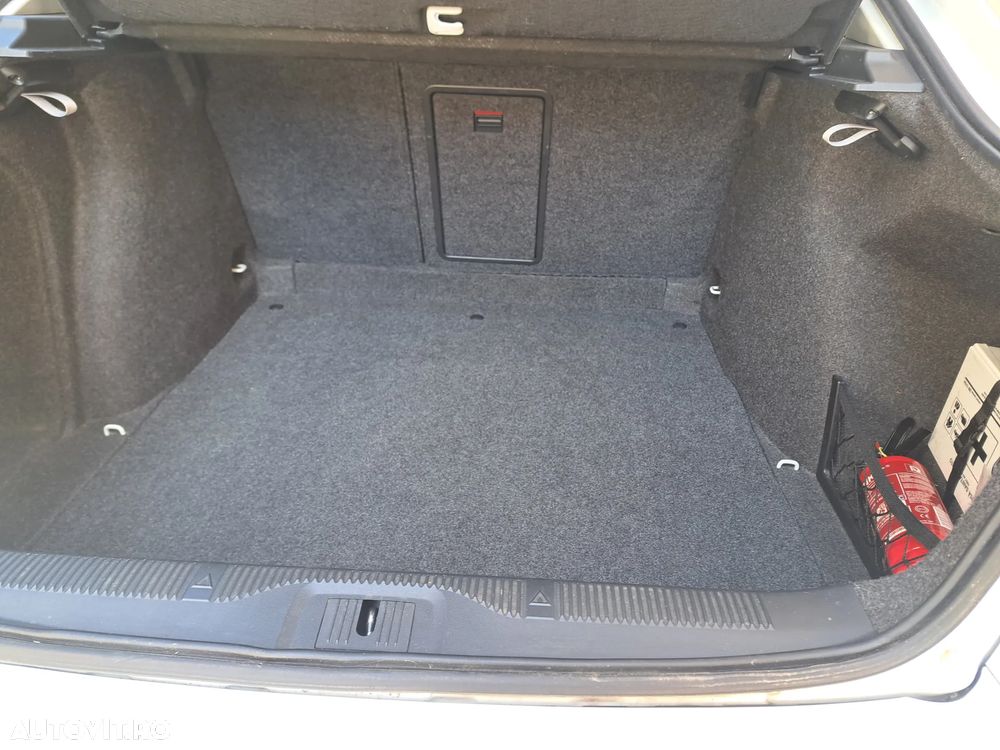 Skoda Octavia 1.6 TDI Business - 9