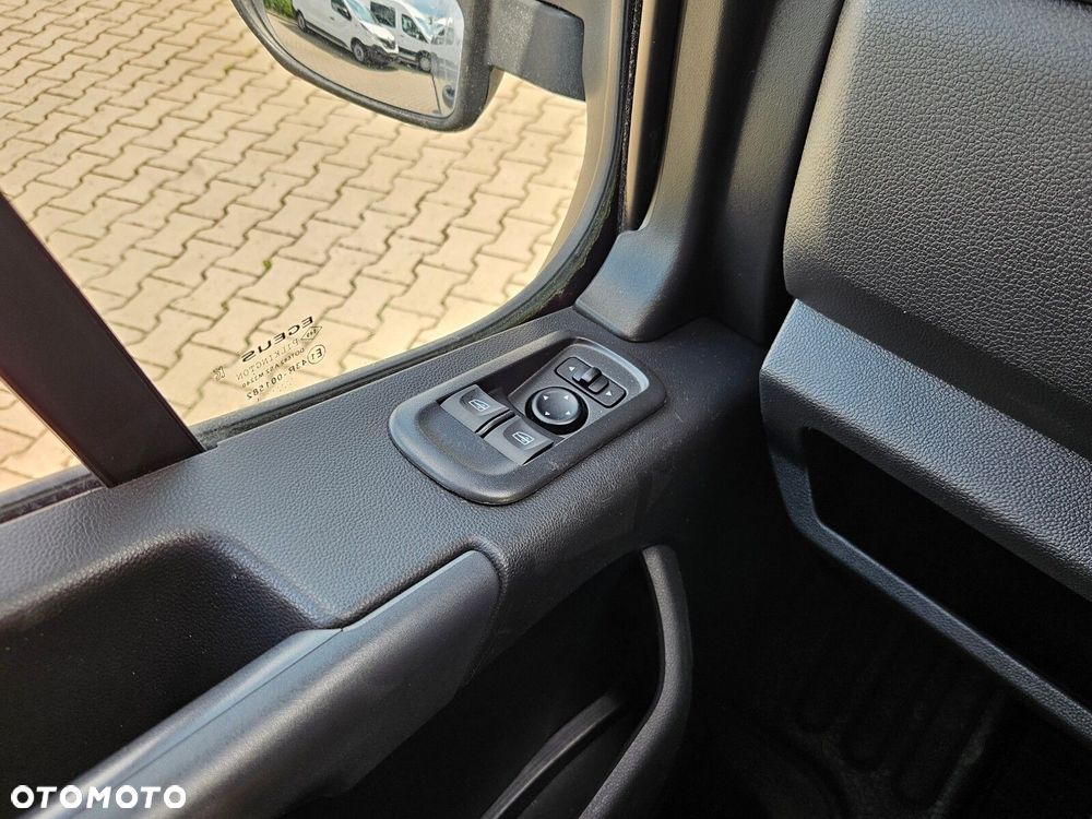Renault Master L3H2 *99999zł Netto* Brygadówka 7 osób 2.3 dCi/136KM - 18