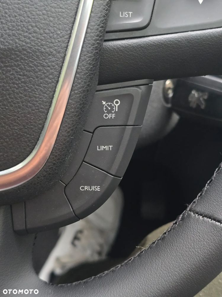 Peugeot 508 2.0 BlueHDi RXH S&S - 32