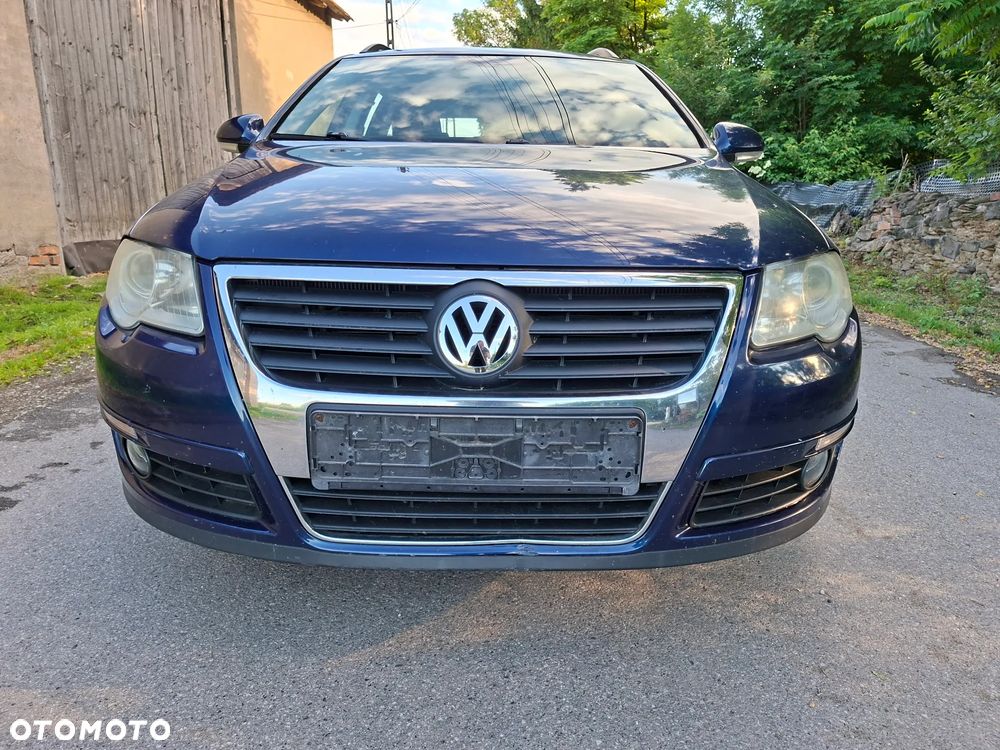 Volkswagen Passat 2.0 FSI Automatik Comfortline - 2