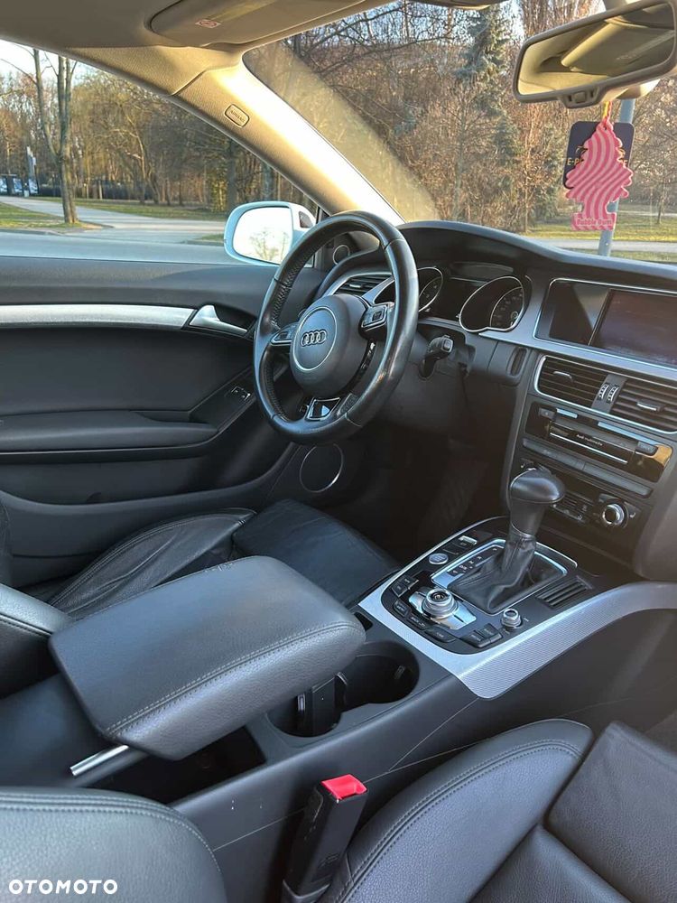 Audi A5 Coupé 2.0 TFSI quattro S tronic - 5